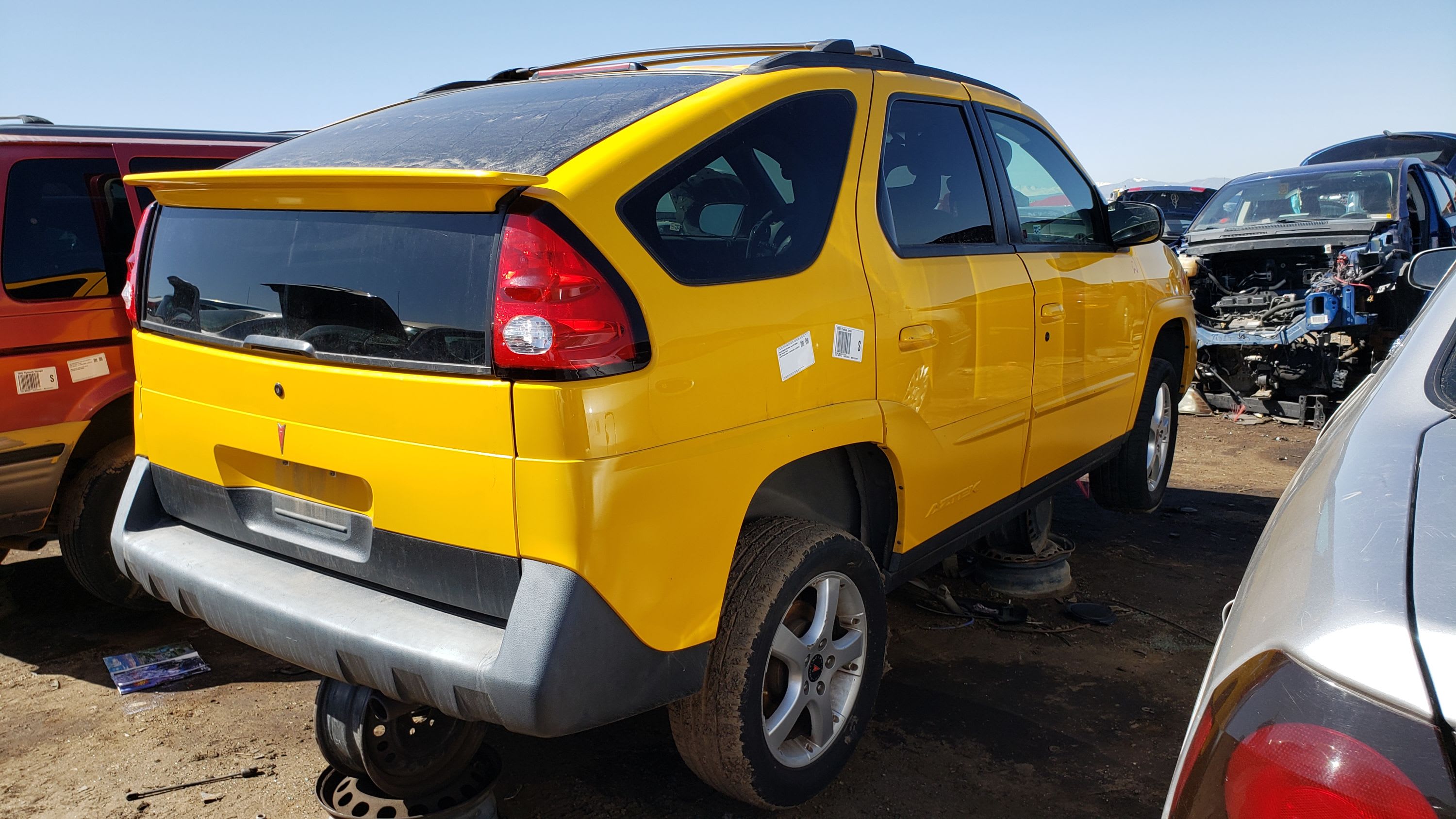 Junkyard Gem: 2002 Pontiac Aztek - Autoblog